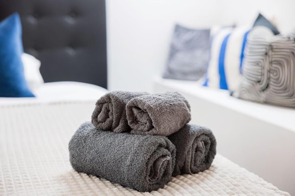 Wellness Duplex Penthouse Sauna & Jacuzzi-heart Of Appartamento Budapest